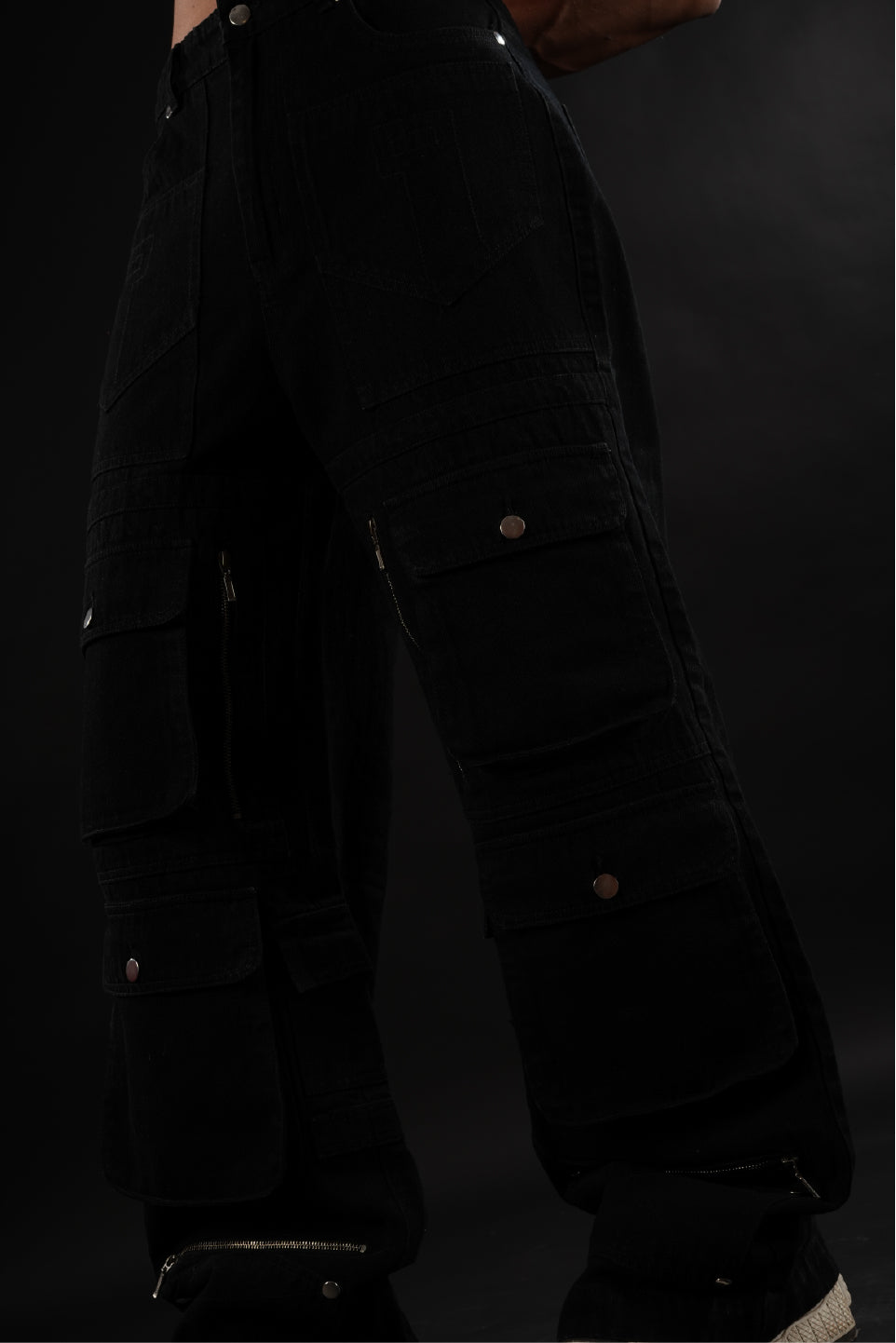 Blackout X-12 Utility Cargo