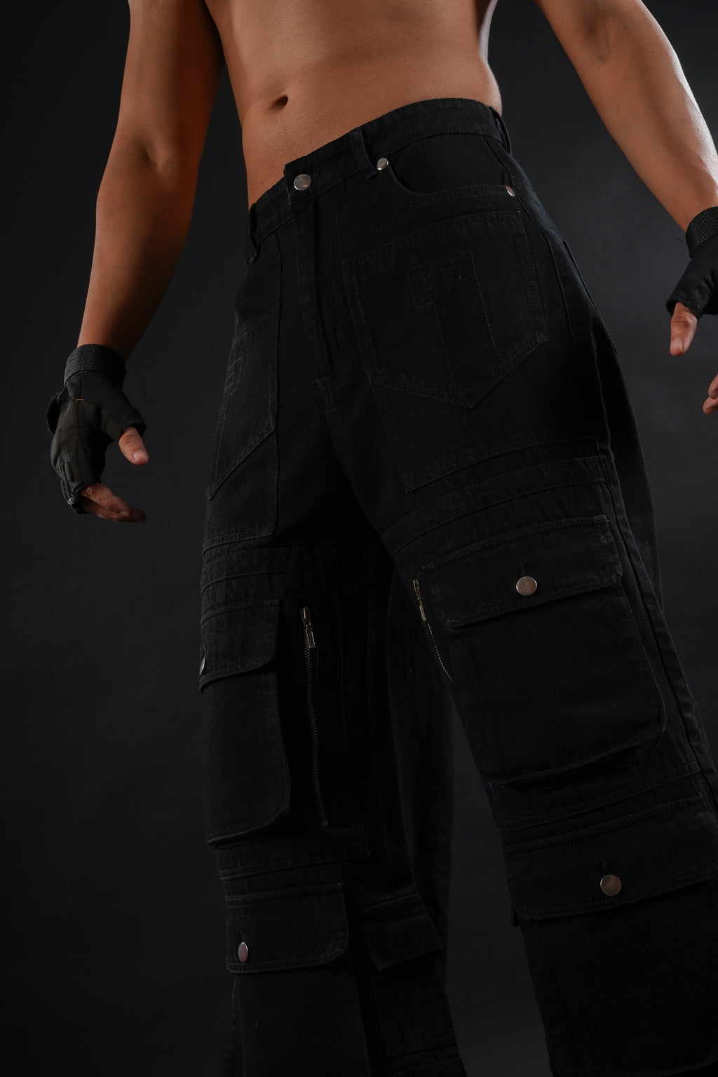 Blackout X-12 Utility Cargo