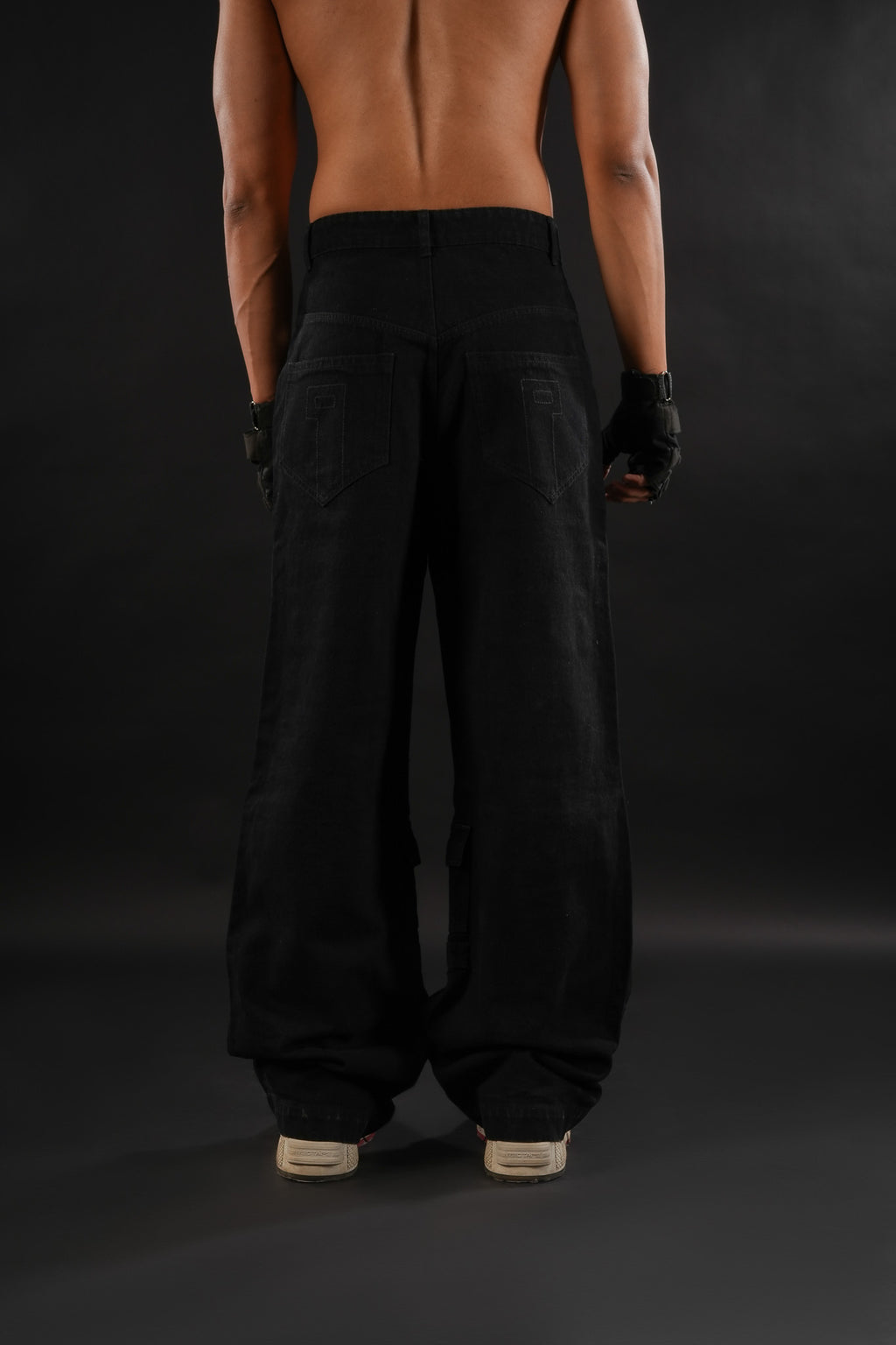 Blackout X-12 Utility Cargo