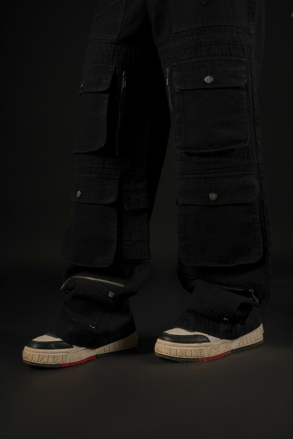 Blackout X-12 Utility Cargo